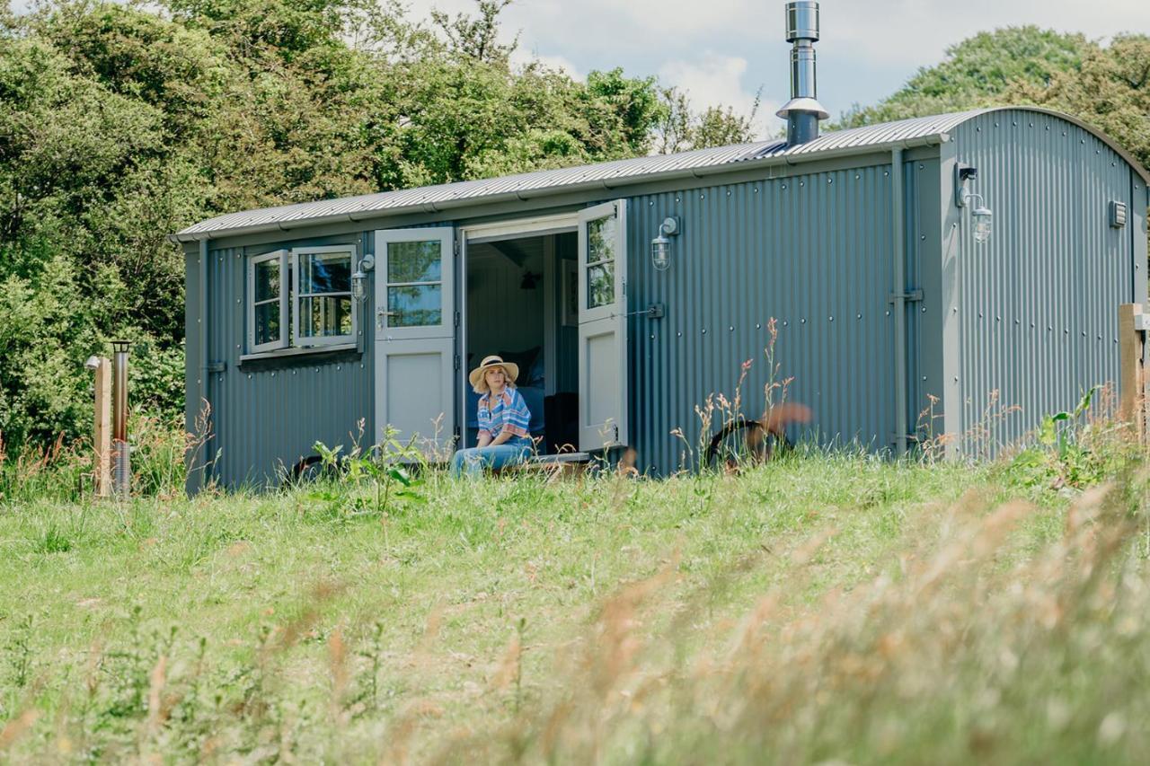 Blatchford Briar - Award Winning Private Shephards Huts With Their Own Secluded Hot Tubs Milton Abbot Exterior foto